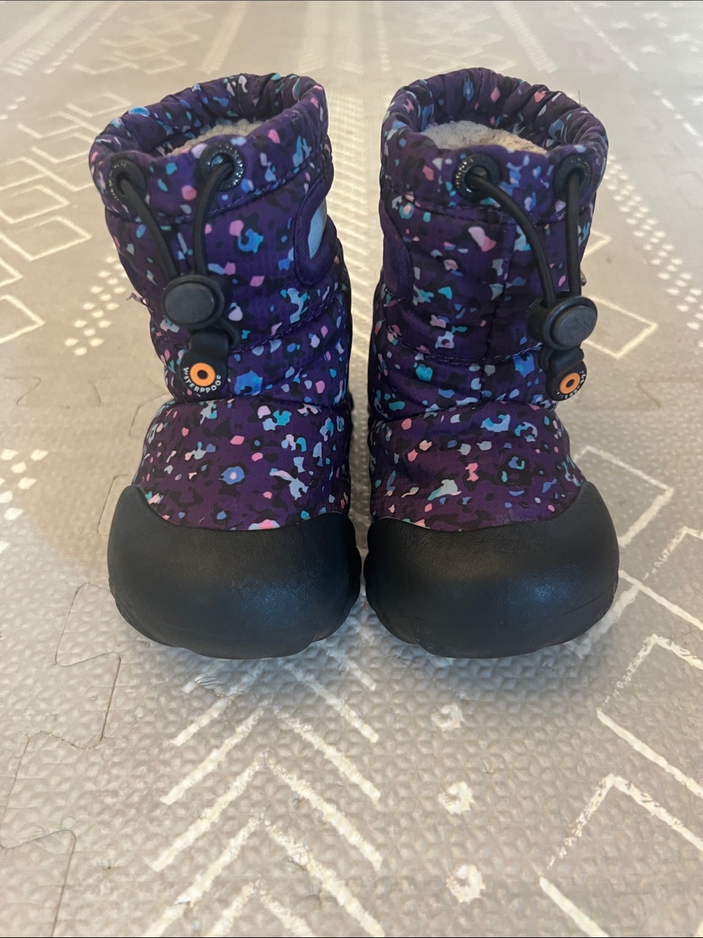 Toddler Bog Boots- size 6